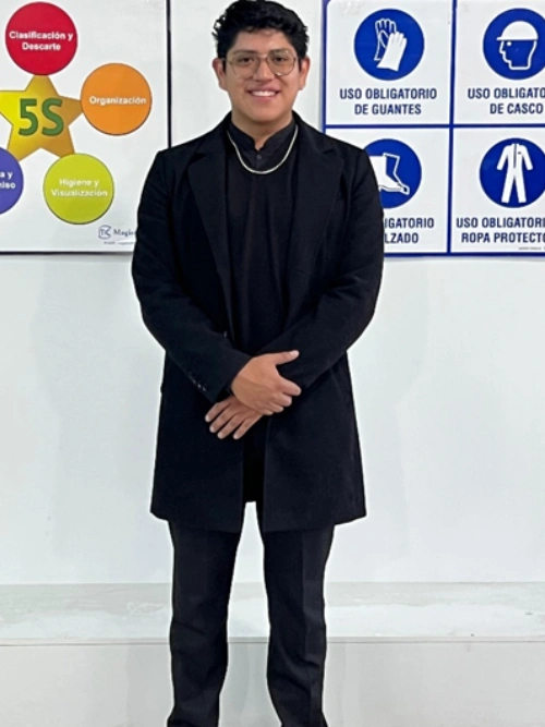 Alexander Alvarado Villa
